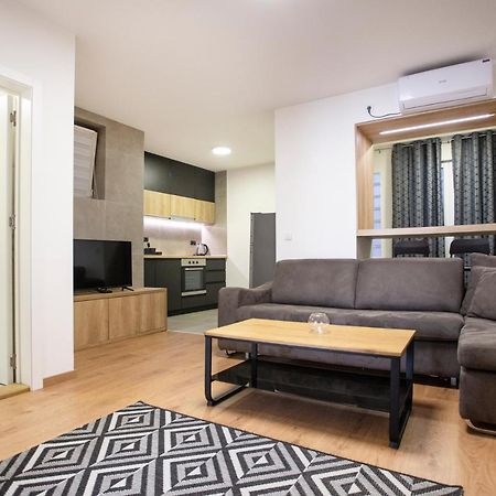 Apartment Ivy Belgrade Extérieur photo